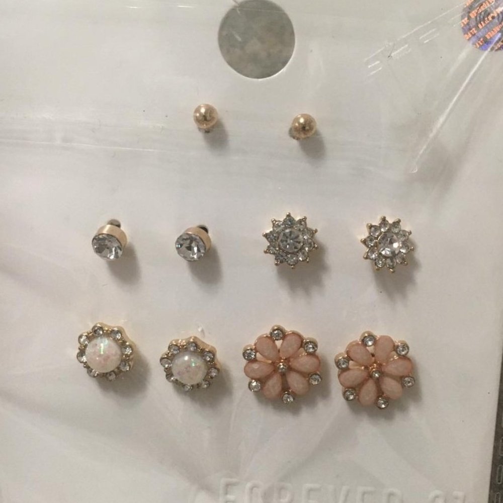 Earring